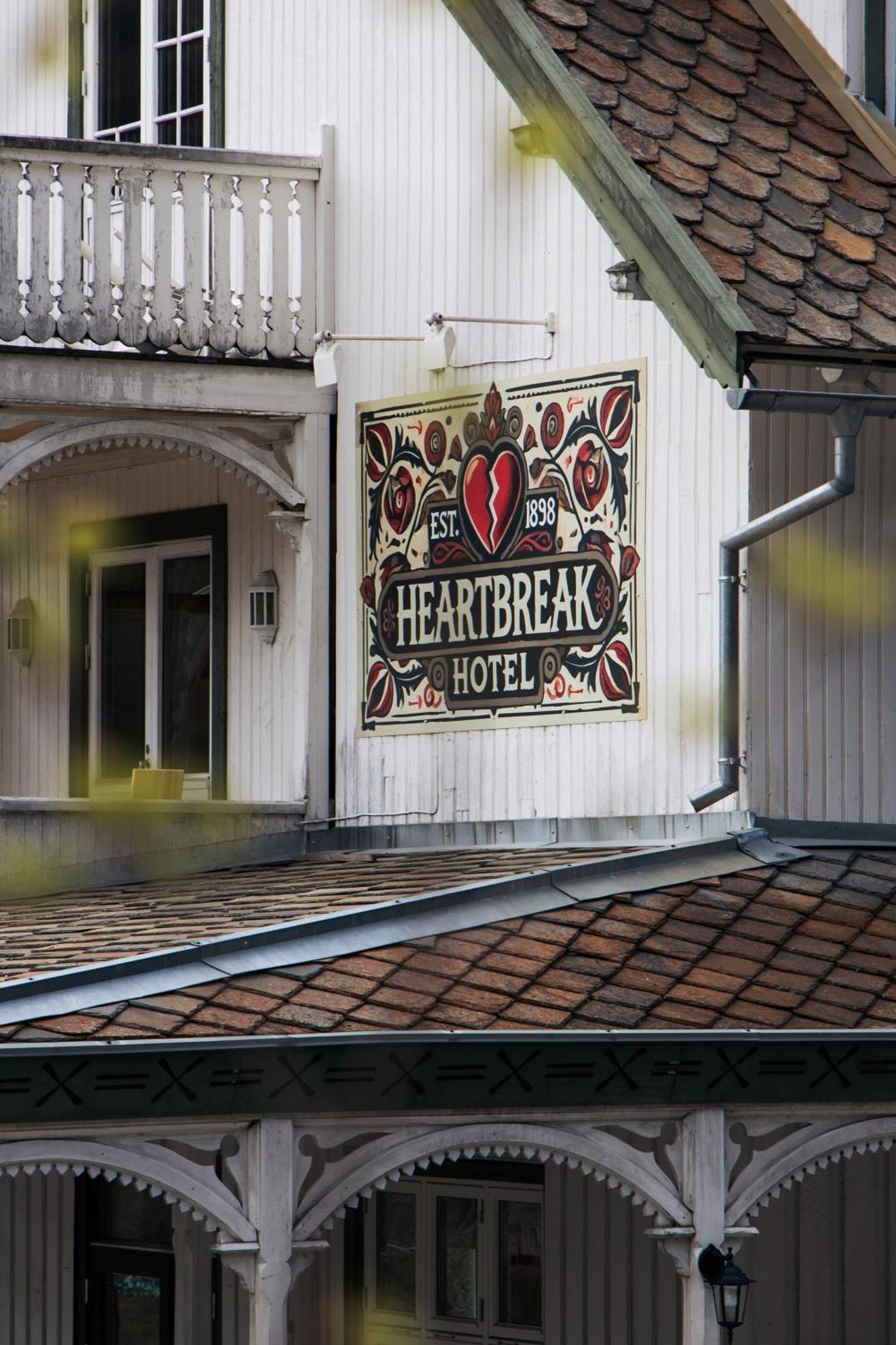 Heartbreak Hotel Nedre Heidal Exterior foto